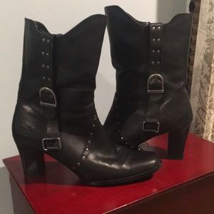 Like new Harley Davidson Boots